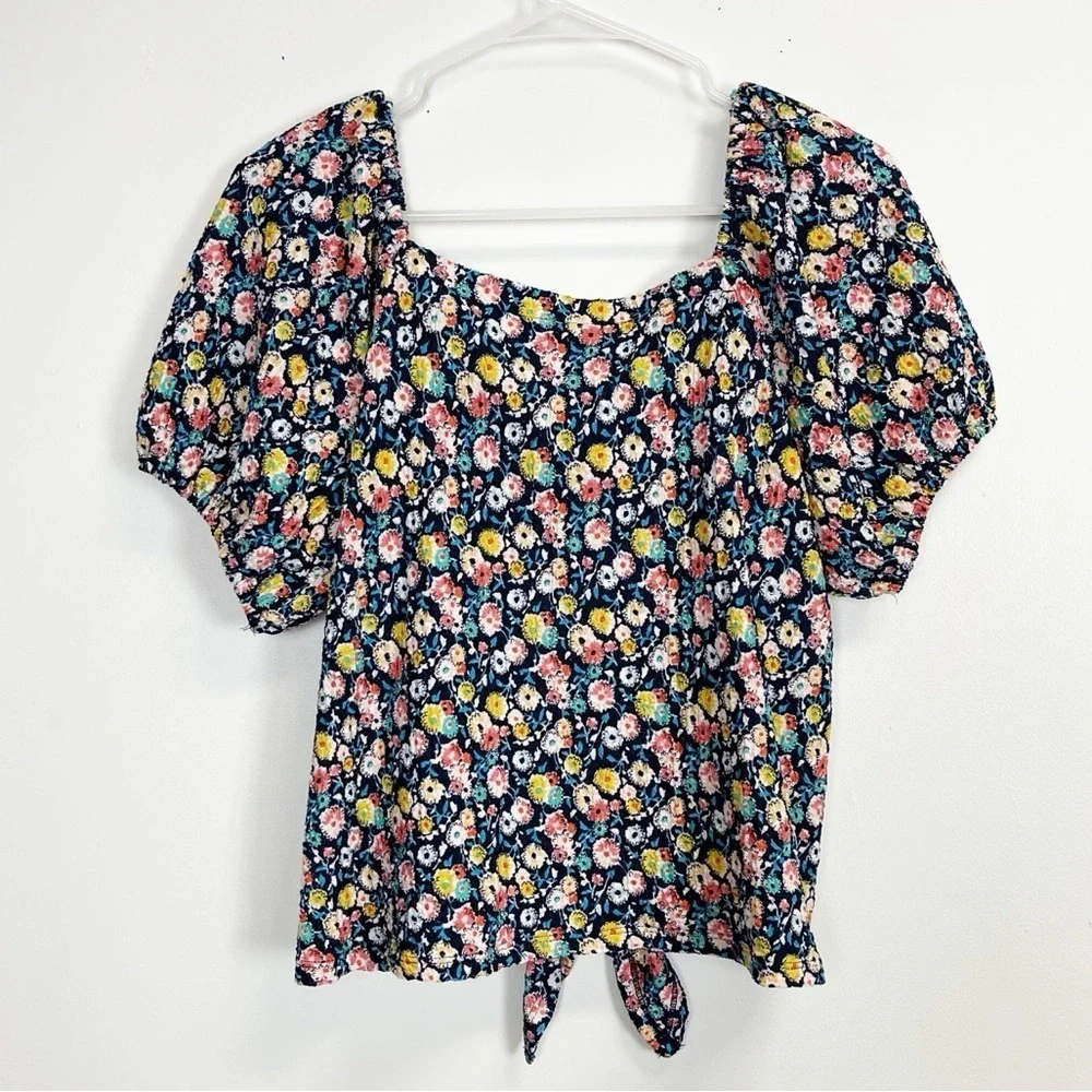 Loft Shirt Womens Size Medium Puff Sleeve Blouse Navy Blue Multi Floral NWT